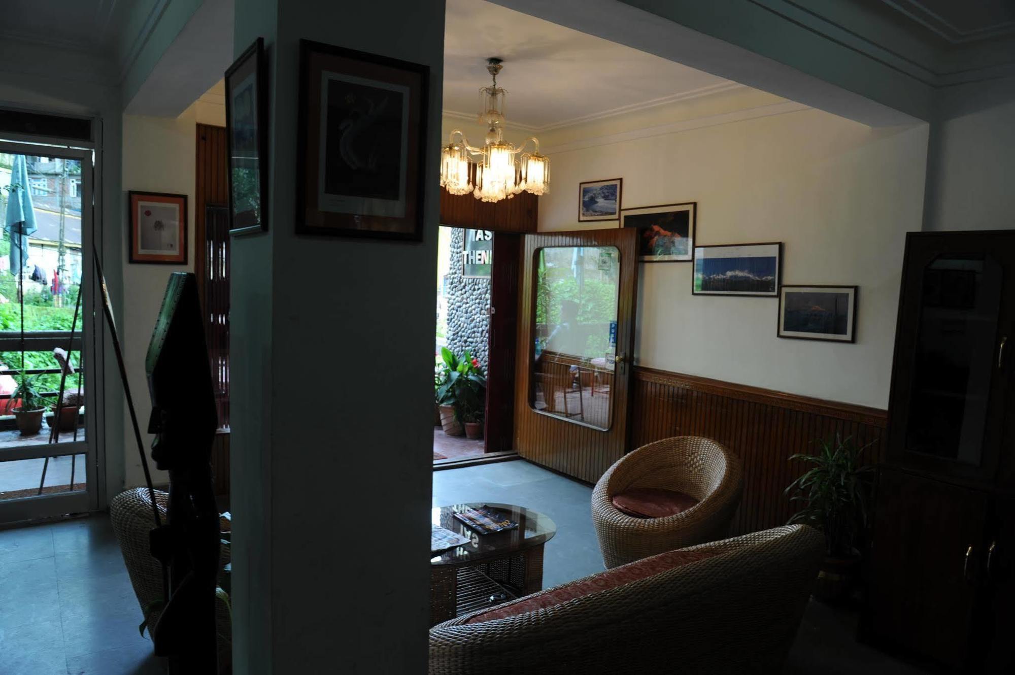 Tashi Thendup Hotel Gangtok Exterior photo